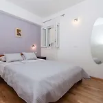 Sarena Апартаменти Макарська
