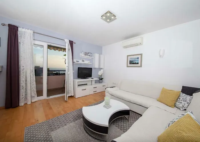 Sarena Apartment Makarska