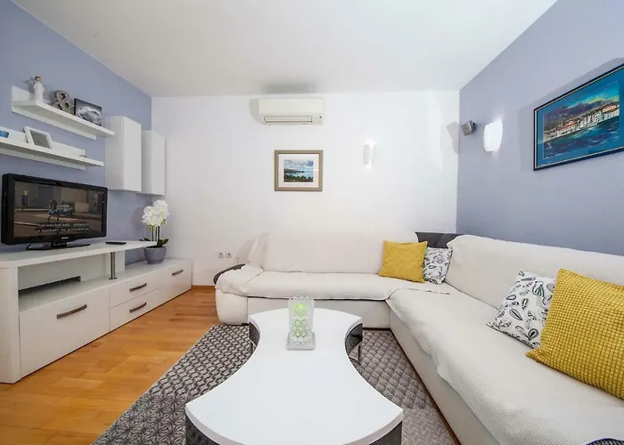 Apartman Sarena *