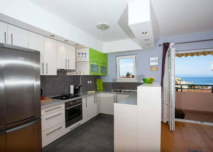 Sarena Apartment Makarska